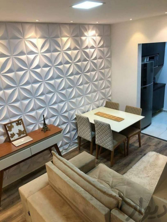 دیوارپوش سنگ مصنوعی آنتیک طرح هلن نصب شده در فضای داخلی